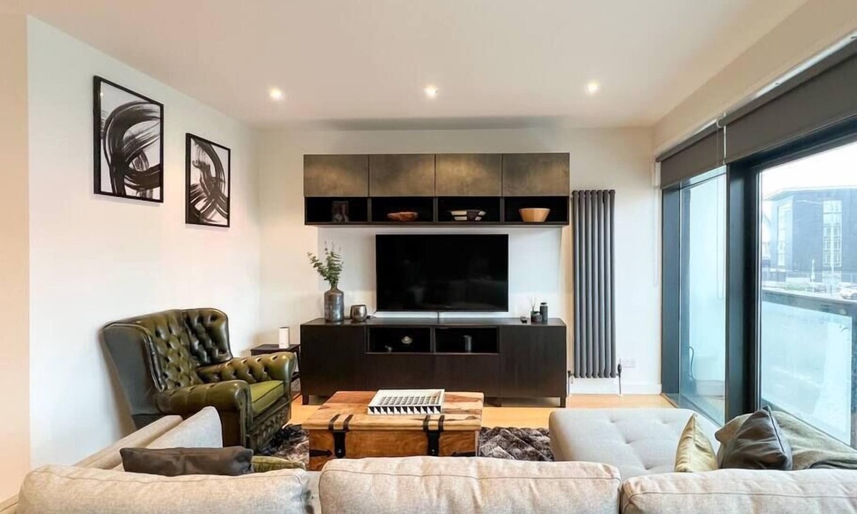 Finnieston Apartment | Lovely 2 Bed Duplex Apartment with Hydro Views