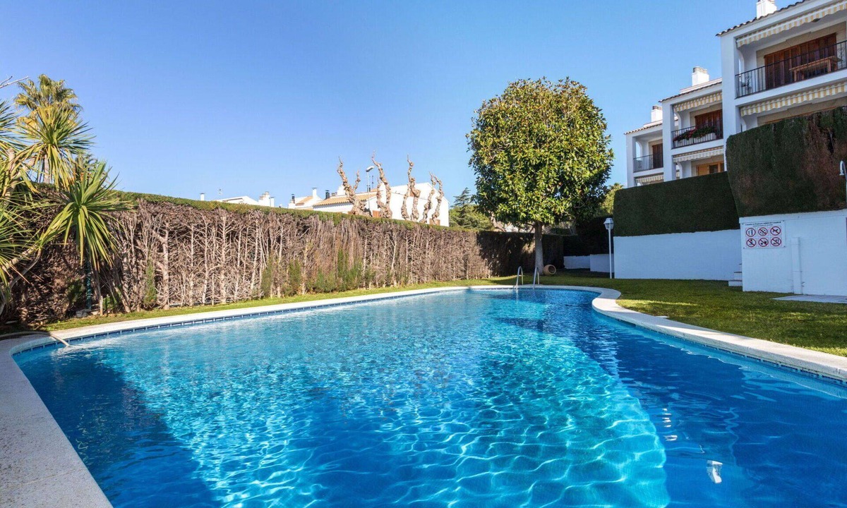 S'Agaro Apartment | Lovely apartment for 6 guests with WIFI, pool, TV and terrace