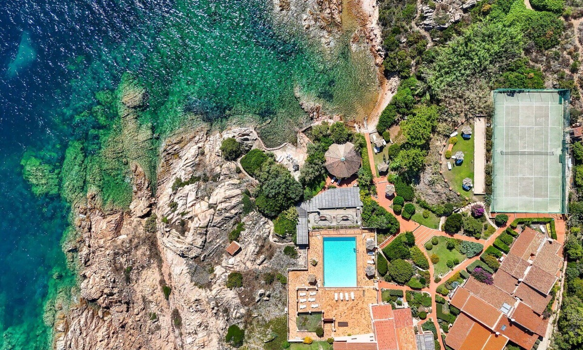 Villaggio Piras Apartment | Lovely apartment for 6 guests with A/C, pool, WIFI, TV and patio