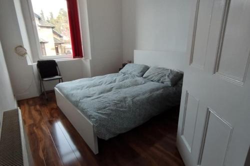 Barrhead Apartment | Lovely flat near Glasgow