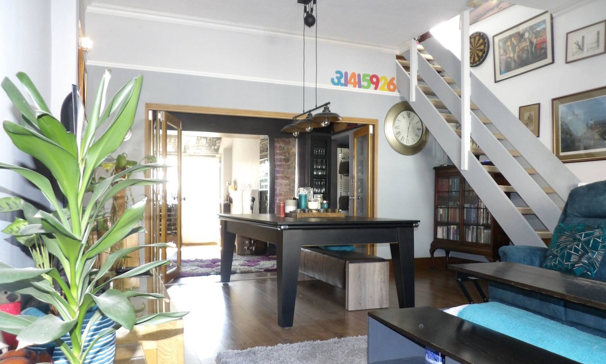 North West House | Lovely house in a quiet cul-de-sac, a comfortable place to stay