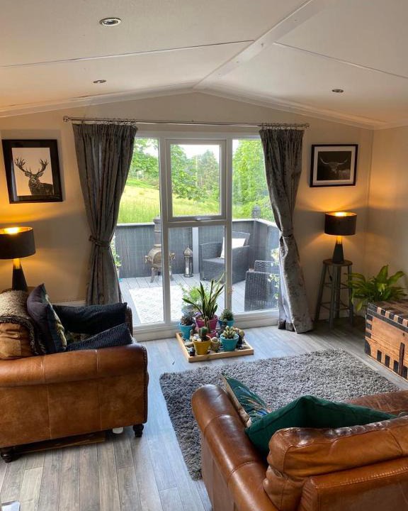 Cove Resort | Lovely new caravan by Loch Long