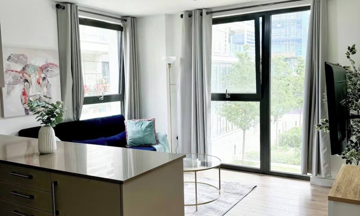 Lansbury Apartment | Luxury 2 bed Apartment Near Canary Wharf