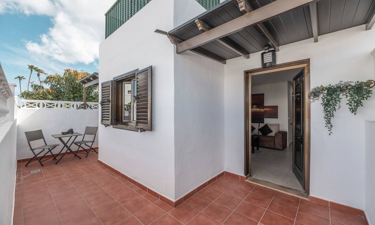 Playa Honda Apartment | Luxury Apartment Casa Emma