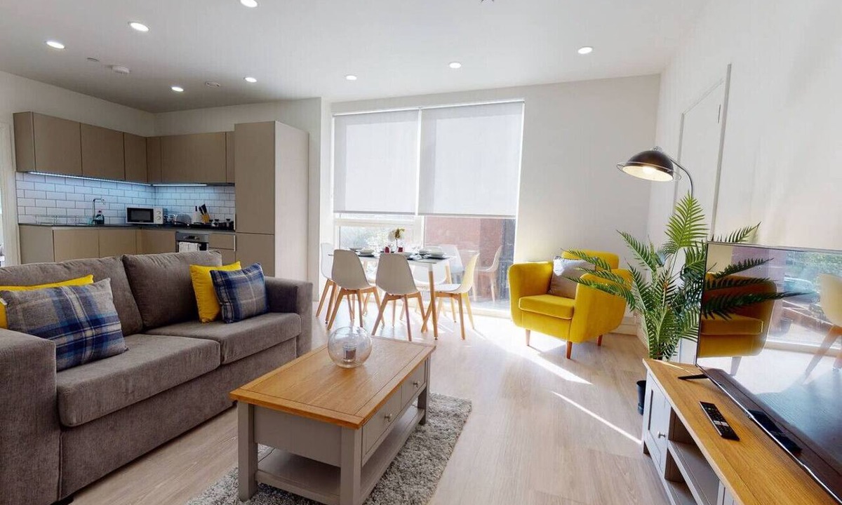 Stevenage Apartment | Luxury Apartment - Town Centre North Stevenage