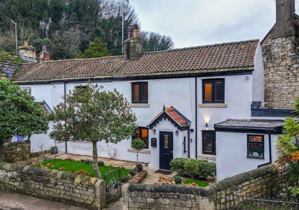 Sprotbrough Apartment | Luxury Doncaster Cottage - Free Parking