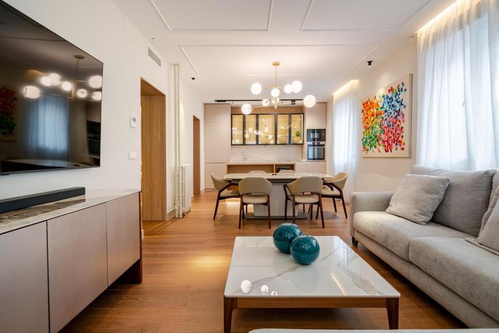 Castellana Apartment | Luxury & Exclusive Apartment Salamanca 10 pax