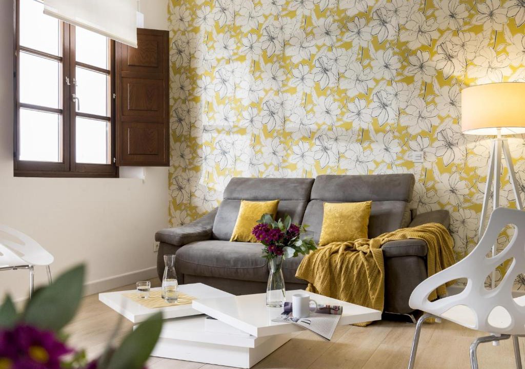 San Bartolome Apartment | Luxury & Spacious 2BR- City Center - 7min away Cathedral and Giralda - 1º2