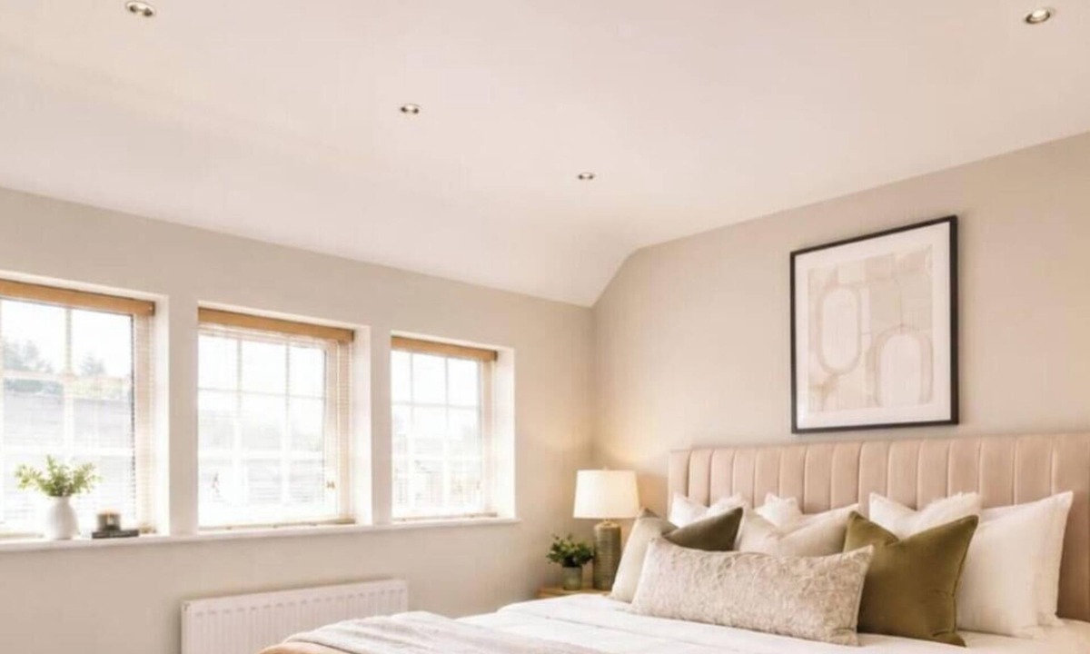 London Colney House | Manor Road Retreat | Modern | Sleeps 5