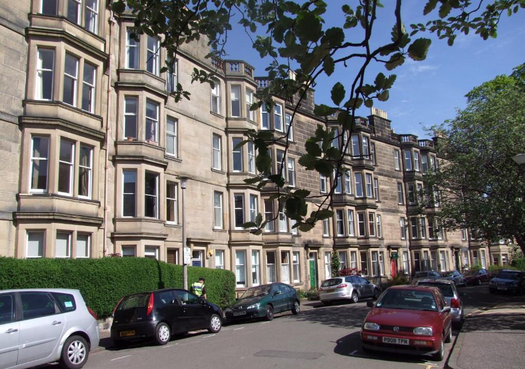 Merchiston Apartment | Mardale Crescent - 380