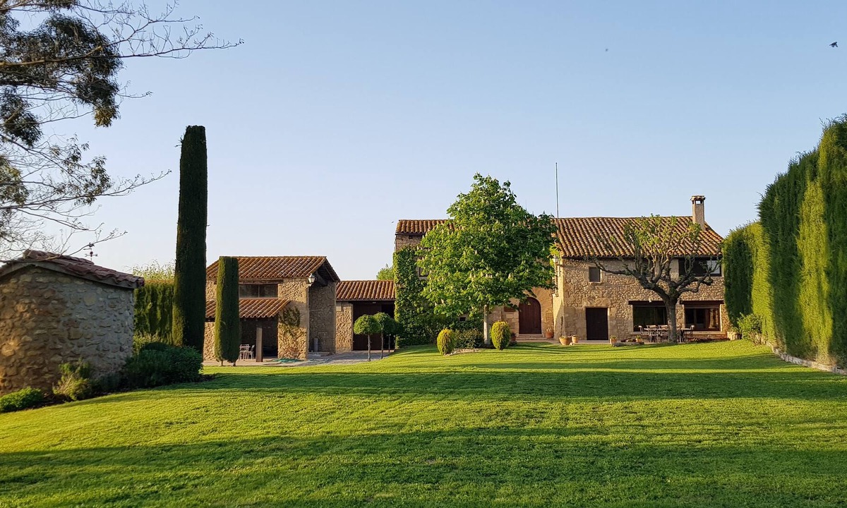 Pujals dels Pagesos House | Masia completely restored with spectacular views and all amenities