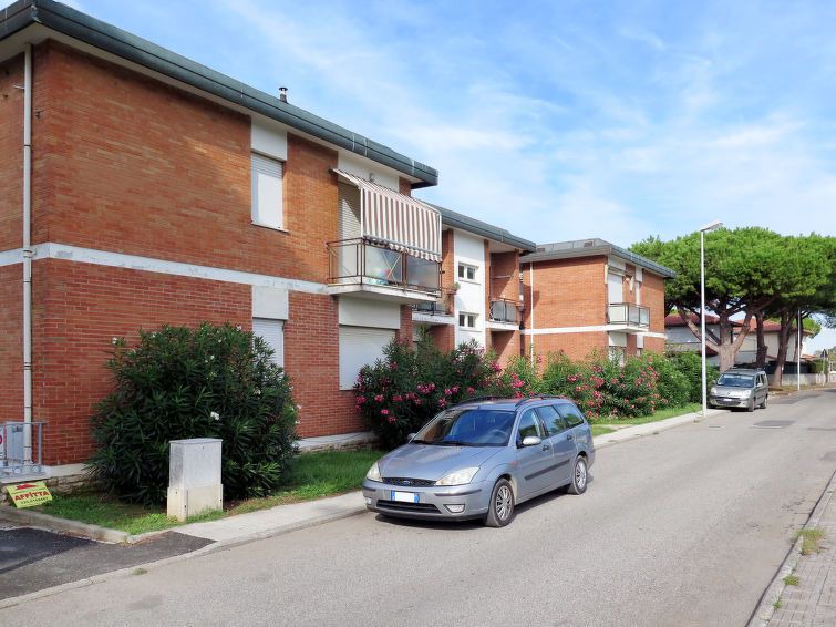 Mazzanta Apartment | Mazzanta Apartment, Sleeps 5