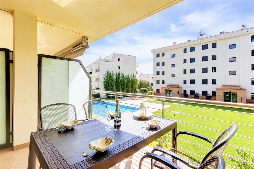 Santa Margarida Apartment | Mileni 2 2 1 1 Roses - Barneda Premium