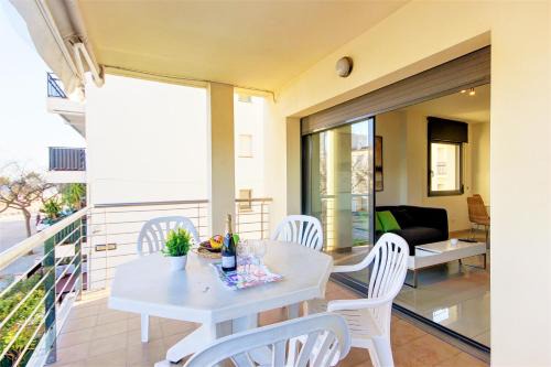 Santa Margarida Apartment | Mileni 3 1 1 4 Roses - Immo Barneda