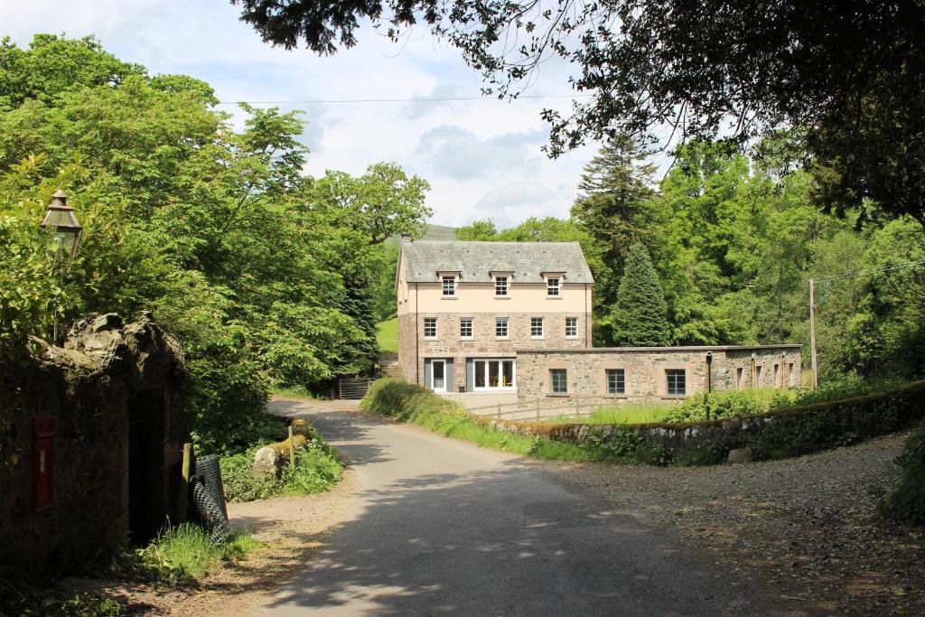 Monzie House | Mill House Monzie