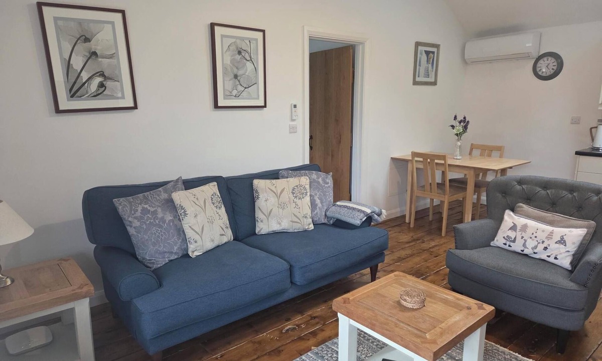 Ware Cottage | Misty at Emerald Cottages a perfect private rural stay in Hertfordshire.
