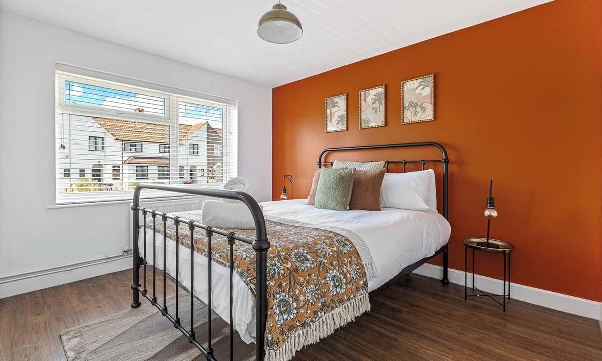Reading House | Modern 2-Bed Apartment in Reading