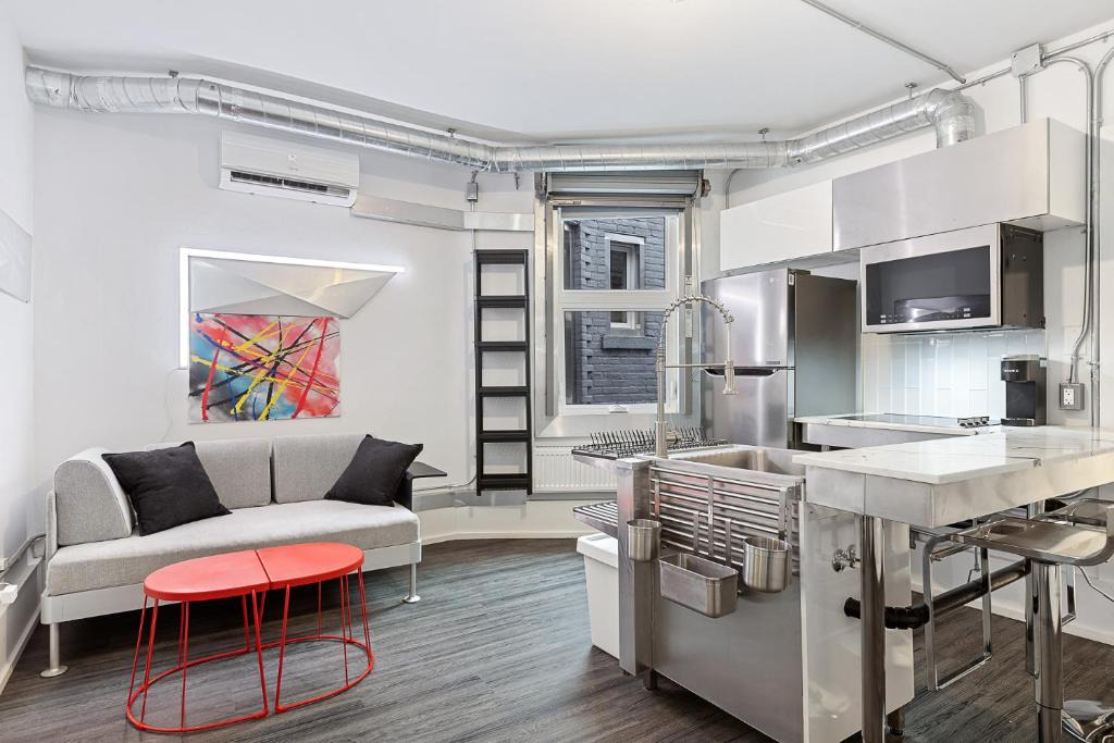 Lowertown Apartment | Modern 2BR - In The Heart of Downtown Ottawa