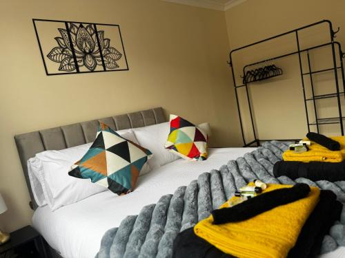 Tea Green House | MODERN 4BED HOUSE NEAR Luton Airport, M1 and amenities