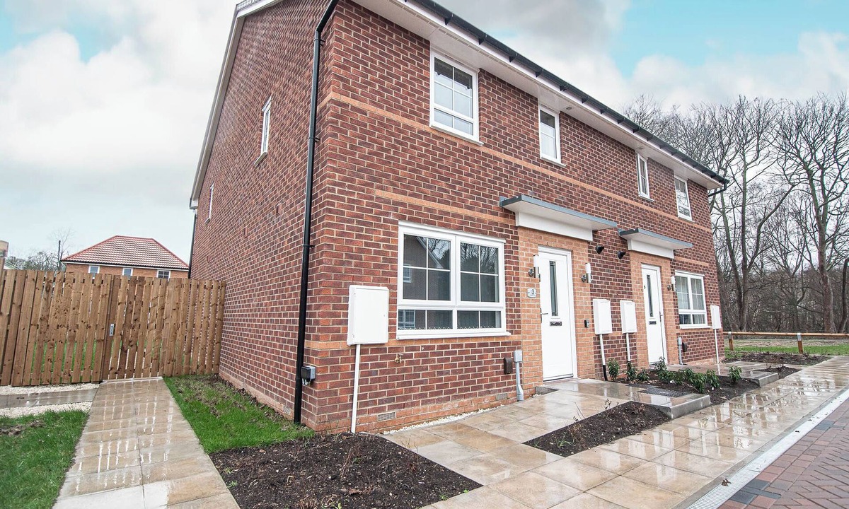 Doncaster House | Modern and Newly elegantly furnished luxury home that guarantees maximum comfort