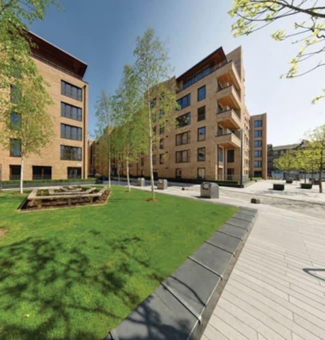West End Apartment | Modern, City Centre 1 Bed, Ground Floor Apartment
