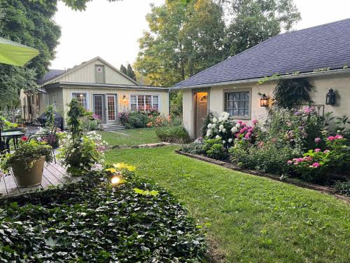 Historic Old Town House | Modern French Cottage in Old Town The 506