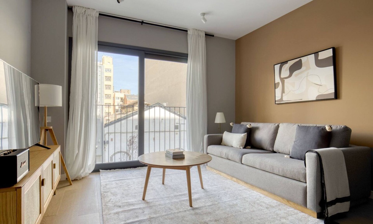 El Parc i la Llacuna del Poblenou Apartment | New build Poblenou 2BR w/Pool, nr Glories, by Blueground