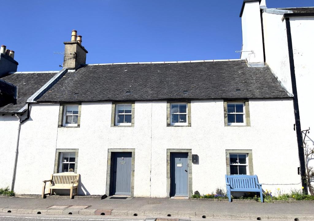 Inveraray House | Newton Cottage South