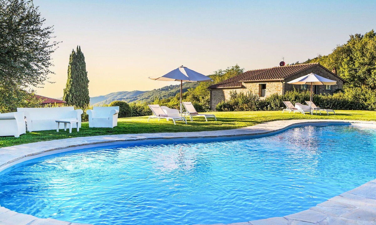Londa Apartment | Nice apartment for 2 guests with pool, A/C, WIFI, TV and panoramic view