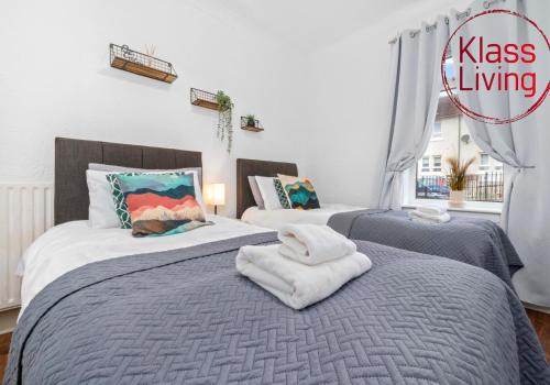 Airdrie Apartment | Nicol Apartment by Klass Living Airdrie