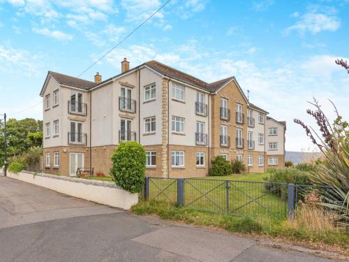 Brora House | No4 The Links Apartments