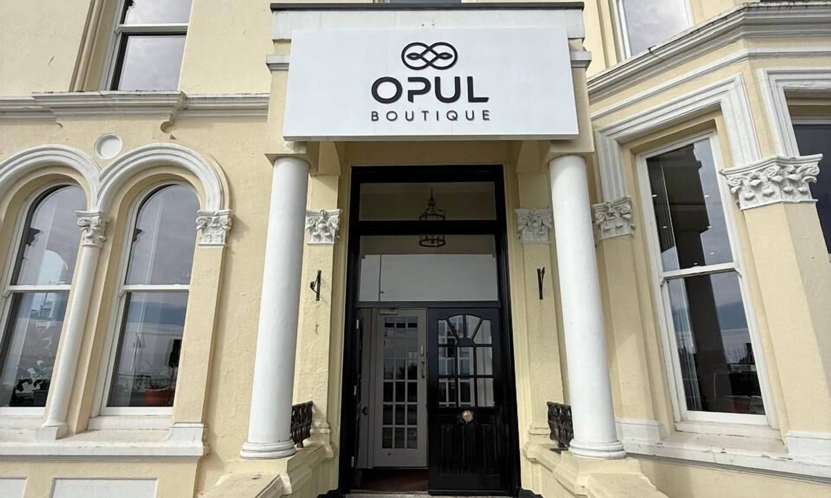 Douglas Promenade Hotel | Opul Boutique
