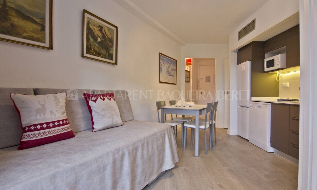 Baqueira Apartment | Orri de Tredós - Edificio Aneto