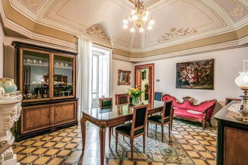 Ostuni Bed & Breakfast | Palazzo Stunis - Dimora di Charme