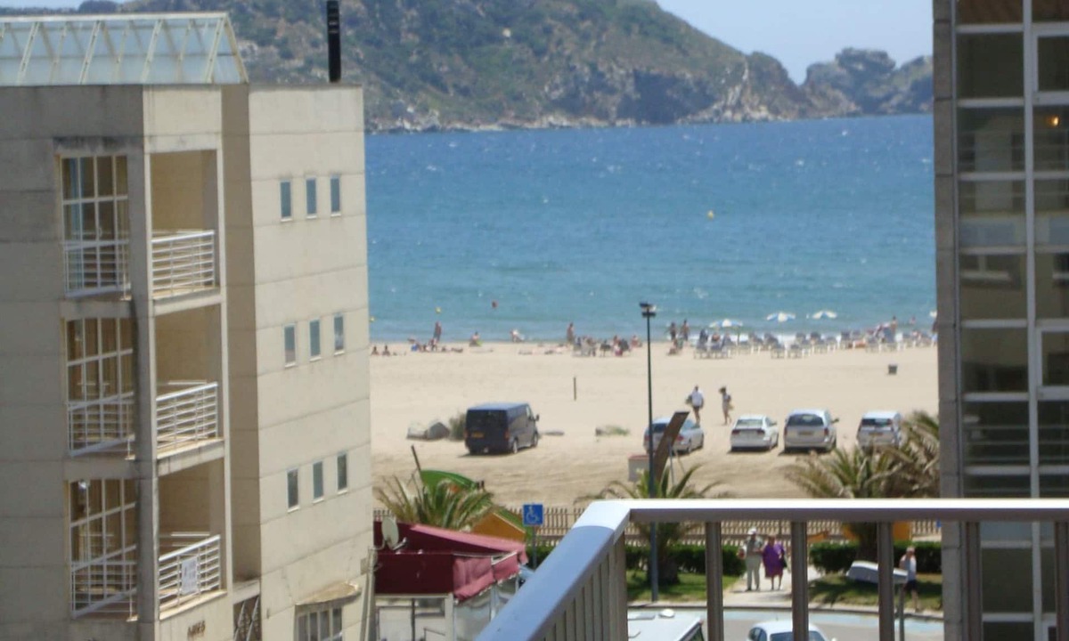 L'Estartit Hotel | Payet Apartments 6-8 Personas