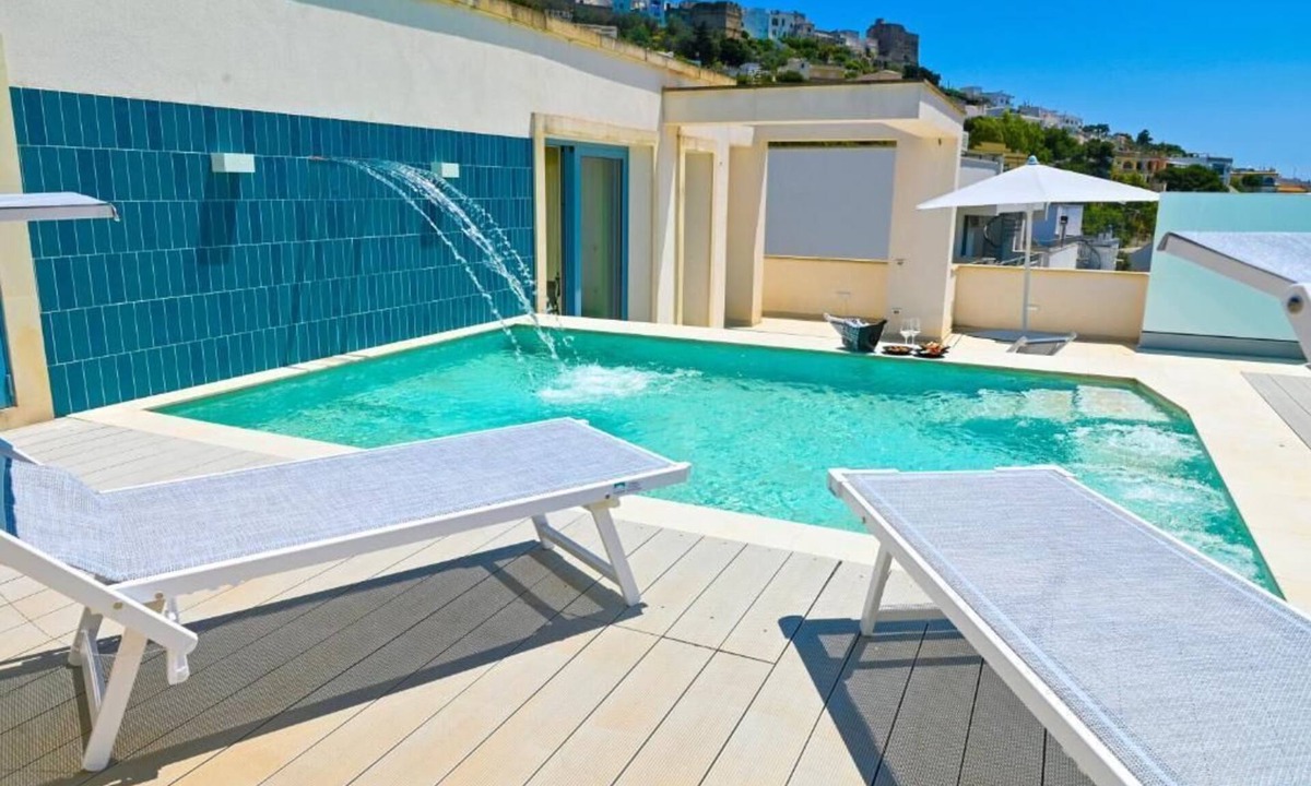 Castro Marina Apartment | Perle Marine Suite Apartments