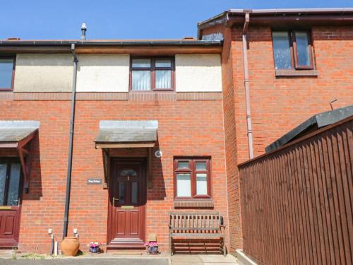 Poole House | Poole Quay Cottage