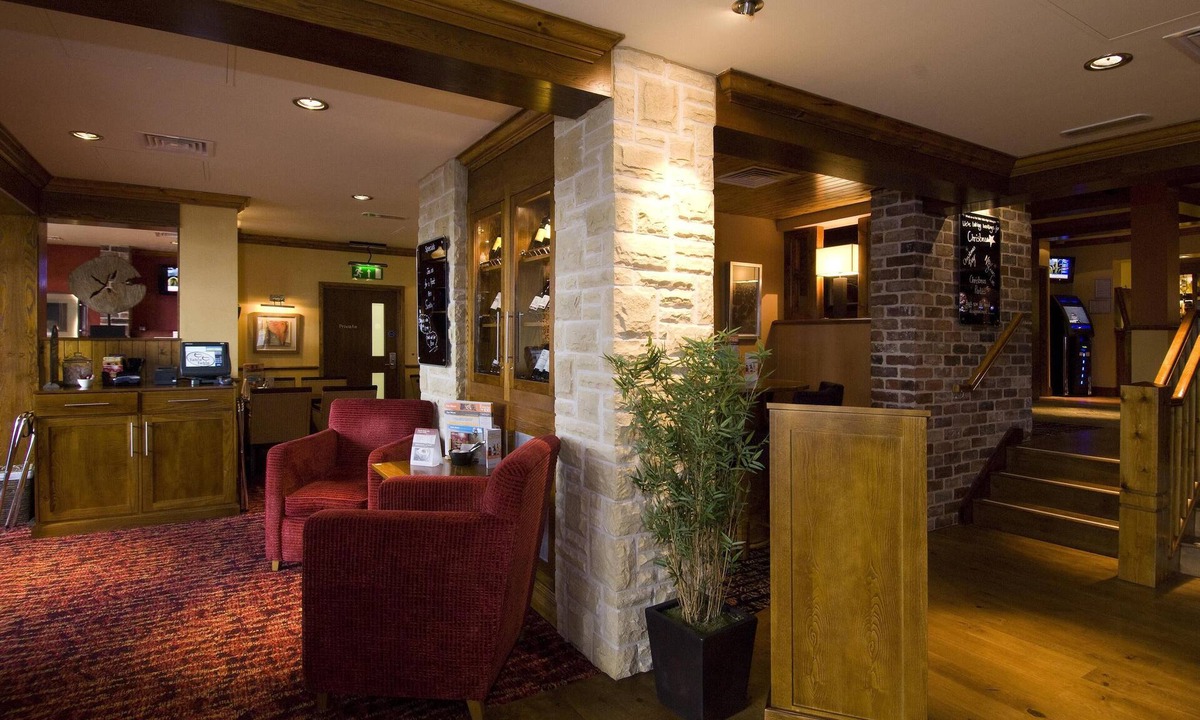 Doncaster Hotel | Premier Inn Doncaster Central