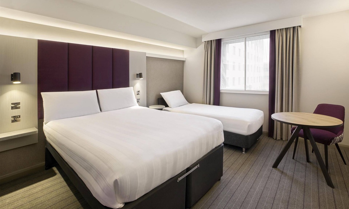 West Thurrock Hotel | Premier Inn Thurrock East