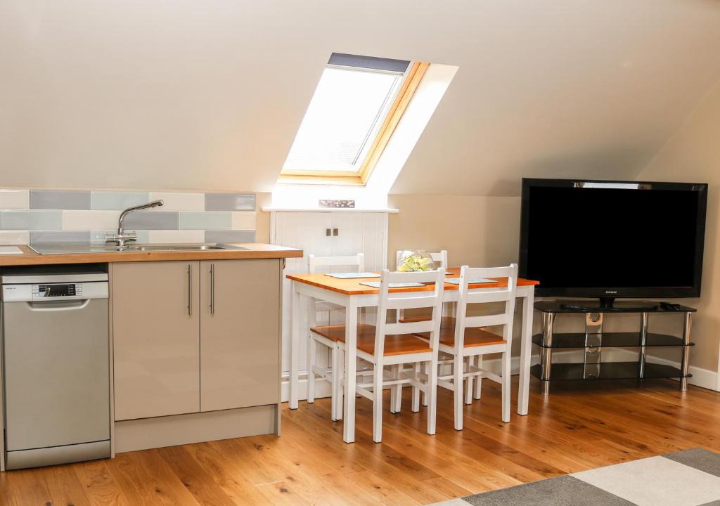 Kirk Sandall Apartment | Providence Apartment
