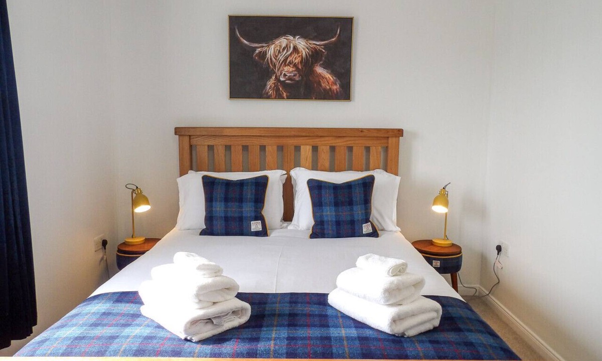 Kirkwall House | Puffin Cove - luxury accommodation near central Kirkwall