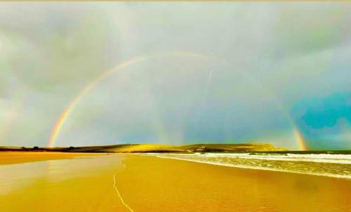 Treator House | Pufflings, Padstow Coastal Cottage, Free Private Parking