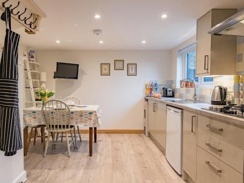 Abbess Roding House | Quarter Cottage