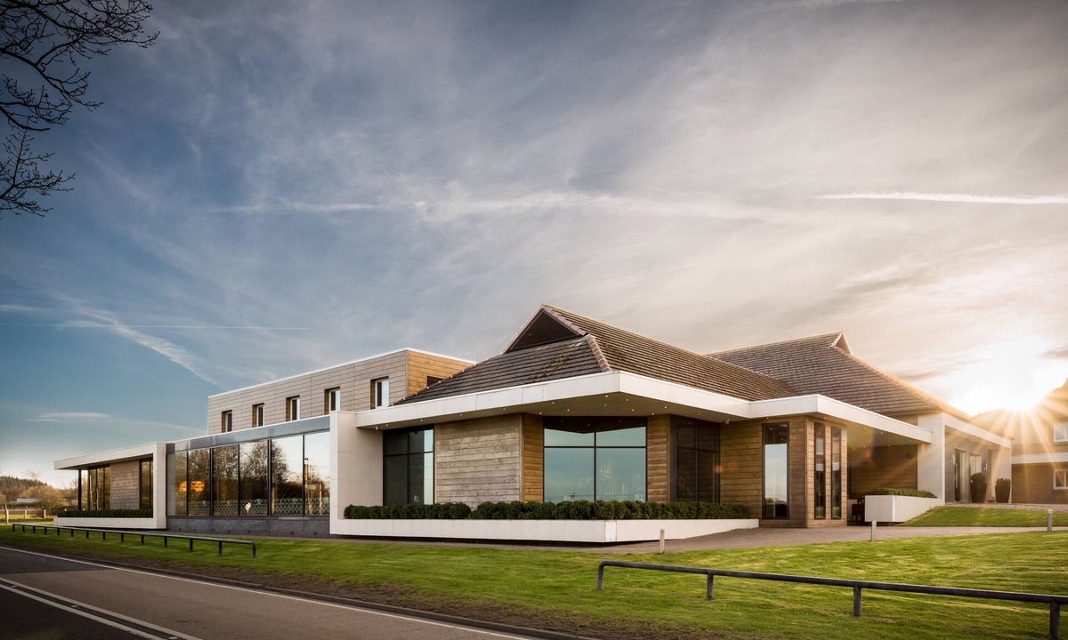Larkhall Hotel | Radstone Hotel