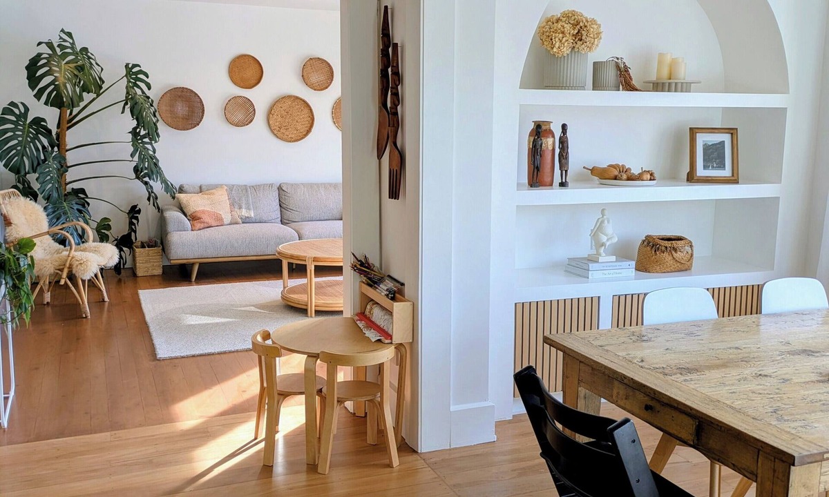 Blenheim House | Renovated Historic Family Home with pool - central