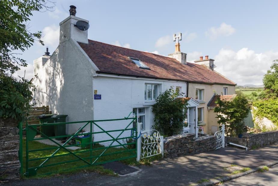 Douglas House | Rivendell Cottage