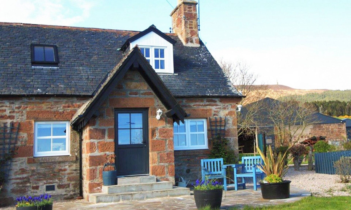 Golspie Cottage | Rose Cottage - UK7677