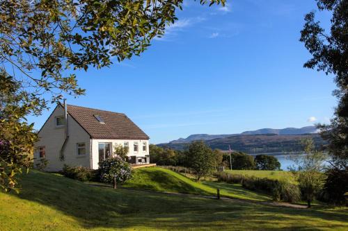 Kilmun House | Rowan Cottage