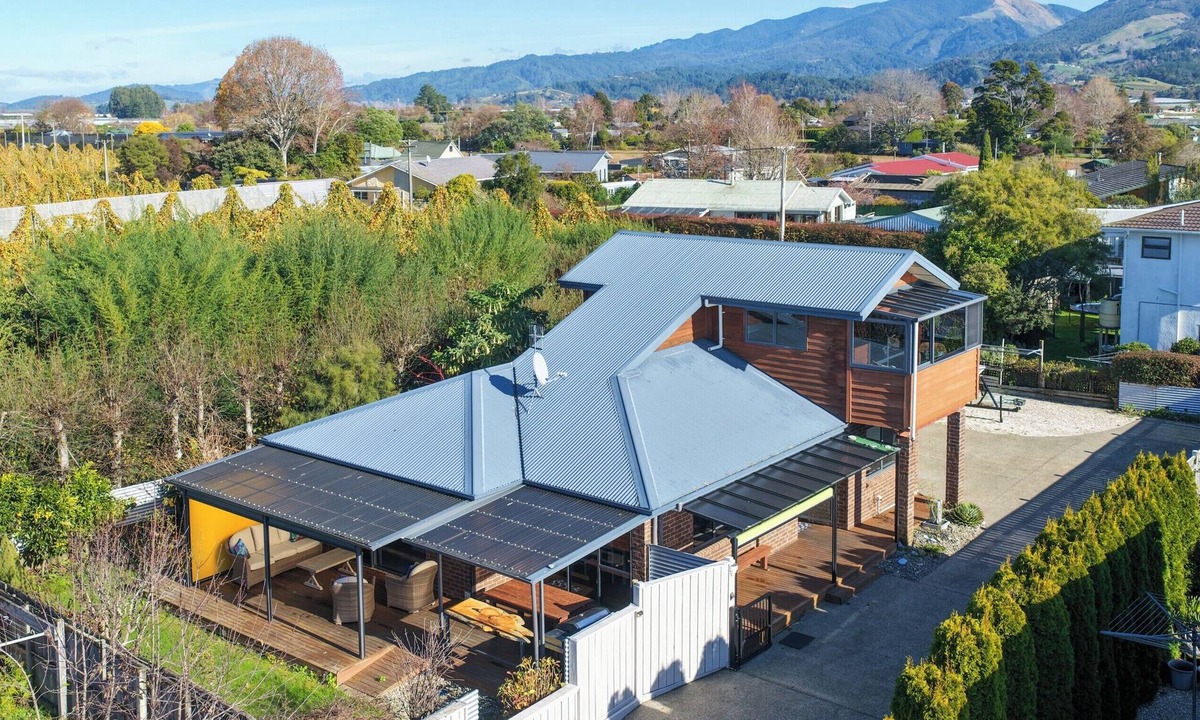 Ngaio Bay House | Roy-Al Retreat - Riwaka Holiday Home
