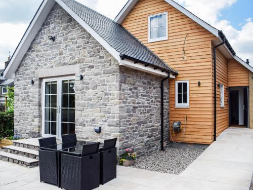 Crieff House | Rubys Cottage